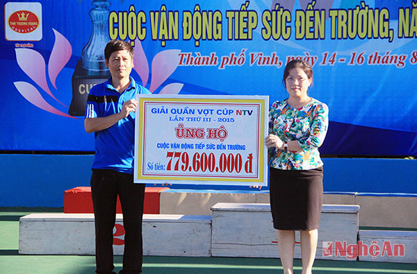 Giải Quần vợt Cúp Truyền hình Nghệ An lần thứ 3 Hơn 779 triệu đồng ủng hộ cuộc vận động Tiếp sức đến trường